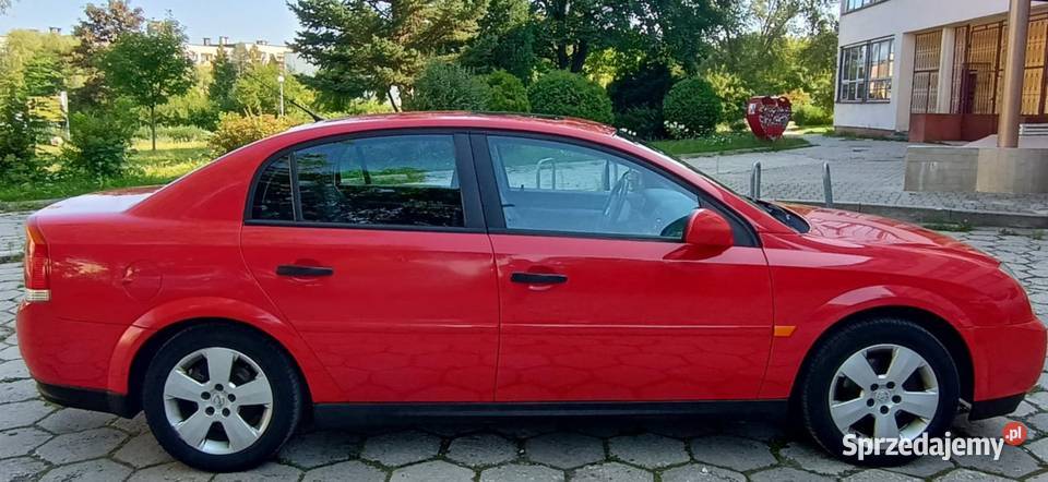 Sprzedam OPEL VECTRA C 18 16V 2003r LPG Rok produkcji 2003 sprzedam