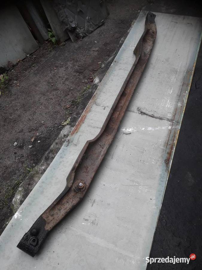 Mercedes 814 belka zawieszenia przedniego
