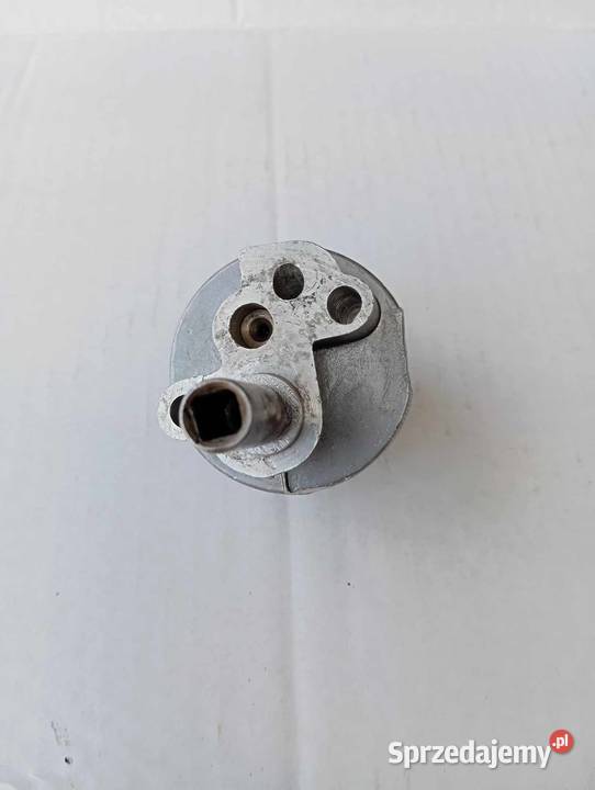 POMPA OLEJU M72 K750 MW IRBIT URAL
