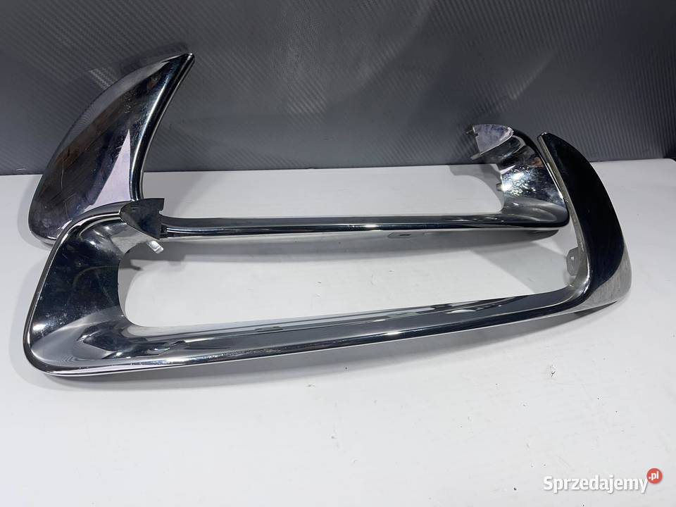 RENAULT SCENIC 3 LIFT KOMPLET RAMEK DO LAMP Środek Ostroróg