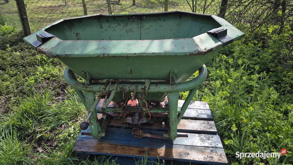 Rozsiewacz nawozu Amazone Amazone Panienka