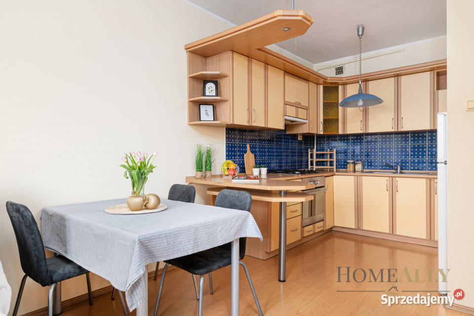 Mieszkanie Warszawa Strumykowa 399m2 2 pokoje