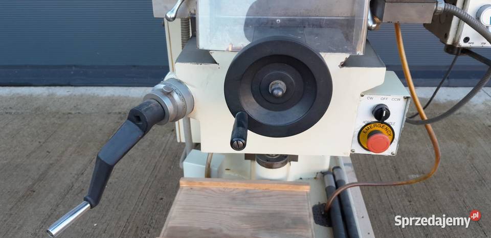 Wiertarka kolumnowa frezarka górnowrzecionowa Naprawa