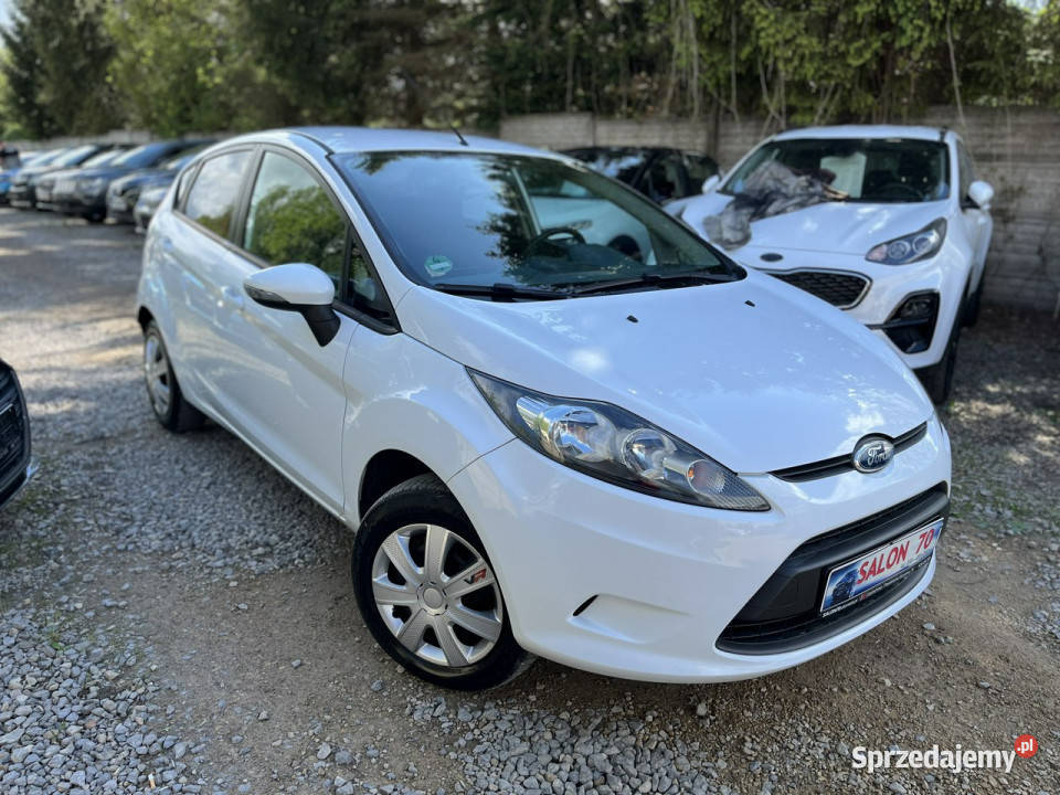Ford Fiesta 12 Klima Grzane Fotele i Szyba Bez czujnik martwego pola Częstochowa