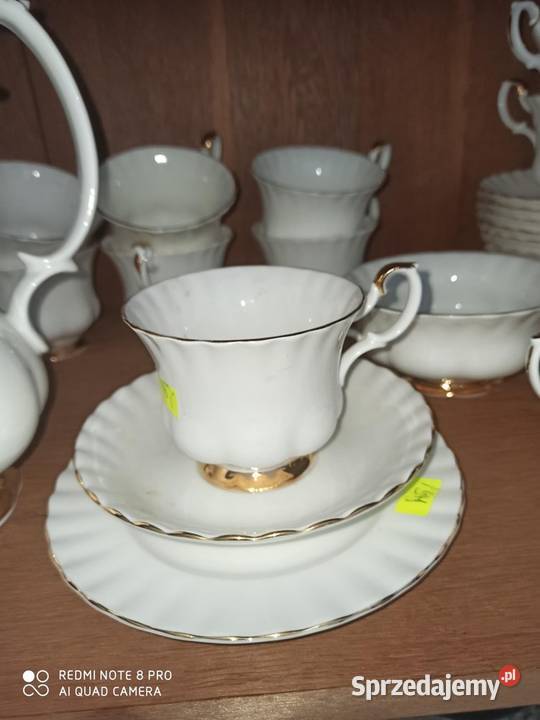 Miseczka do zupy Royal Albert Val Dor