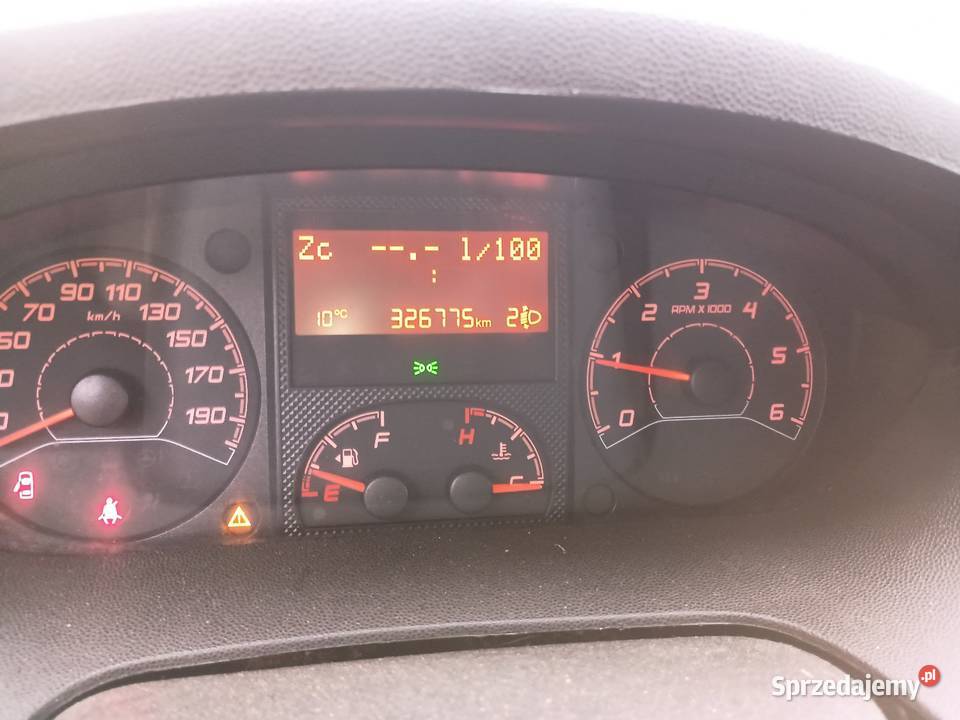 Peugeot Boxer kupiony w polskim salonie Kłobuck