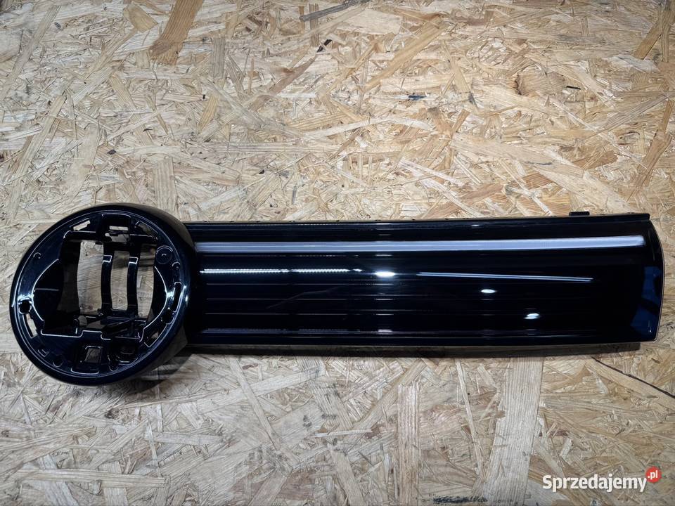 Lewy led grilla atrapy Tiguan 3 III 571 wielkopolskie