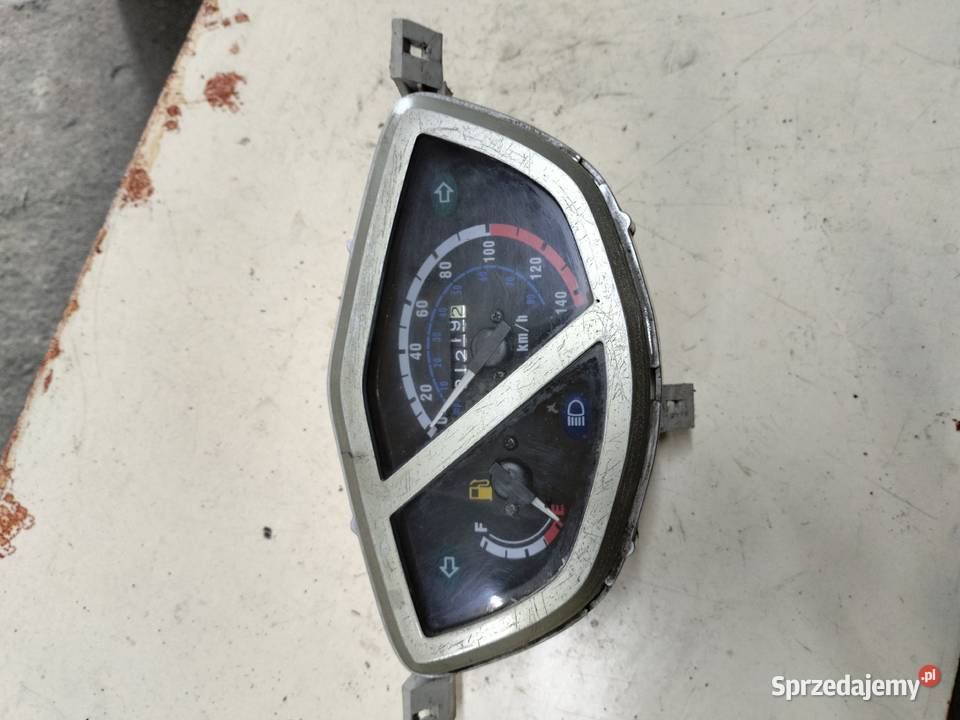 Szybkościomierz skuter CPI GTX 125 łódzkie Łubno