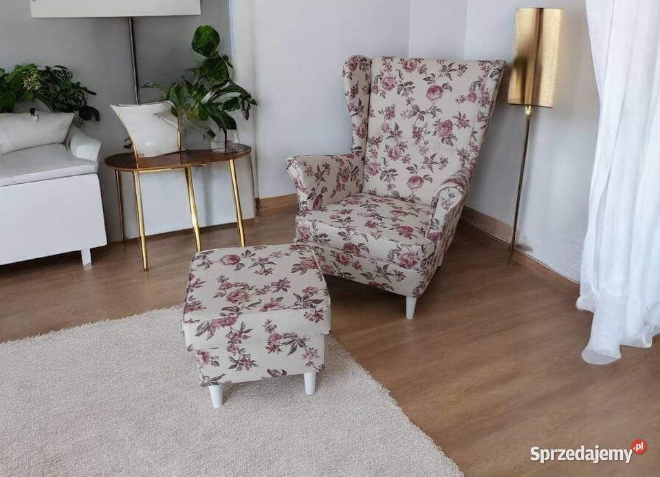 Fotel Uszak Wzorzysty Z Podnóżkiem Róże Różne Tarchały Małe