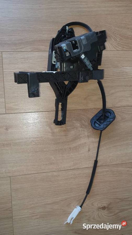 Zamek klamka lewa Kuga Mk3 Escape Mk4 Lusowo