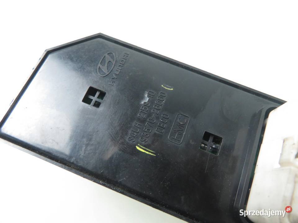 PANEL SZYB HYUNDAI SANTA F I 9357026000