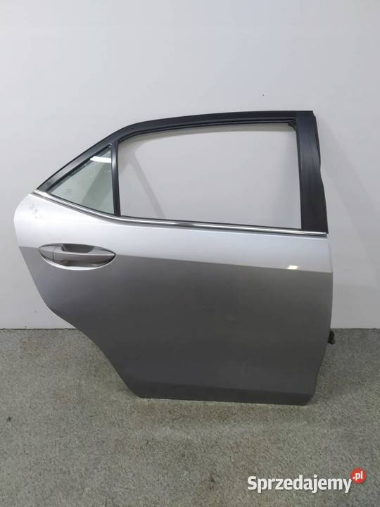 DRZWI PRAWE TYŁ SEDAN E16 E17 E18 LIFT Toyota