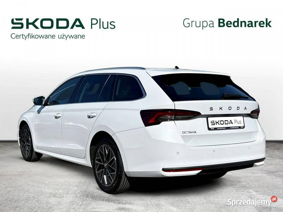 koda Octavia Bezwypadkowy Salon Polska Serwis kamera cofania Łódź