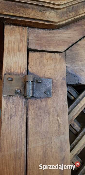 Szafa na wino Stara winiarka Kłodzko