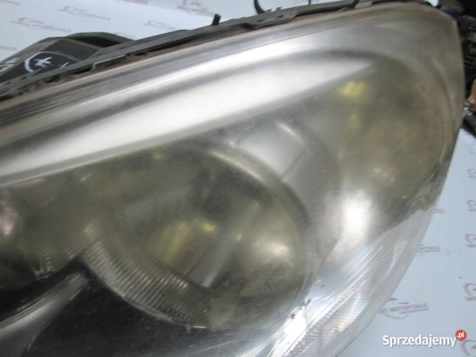 VOLVO S60 II 11r lampa lewa przód ANGLIK