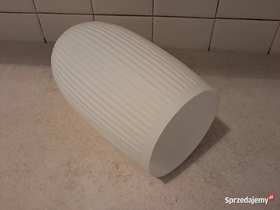 Klosz szklany do lampy biały prążkowany do Kraków