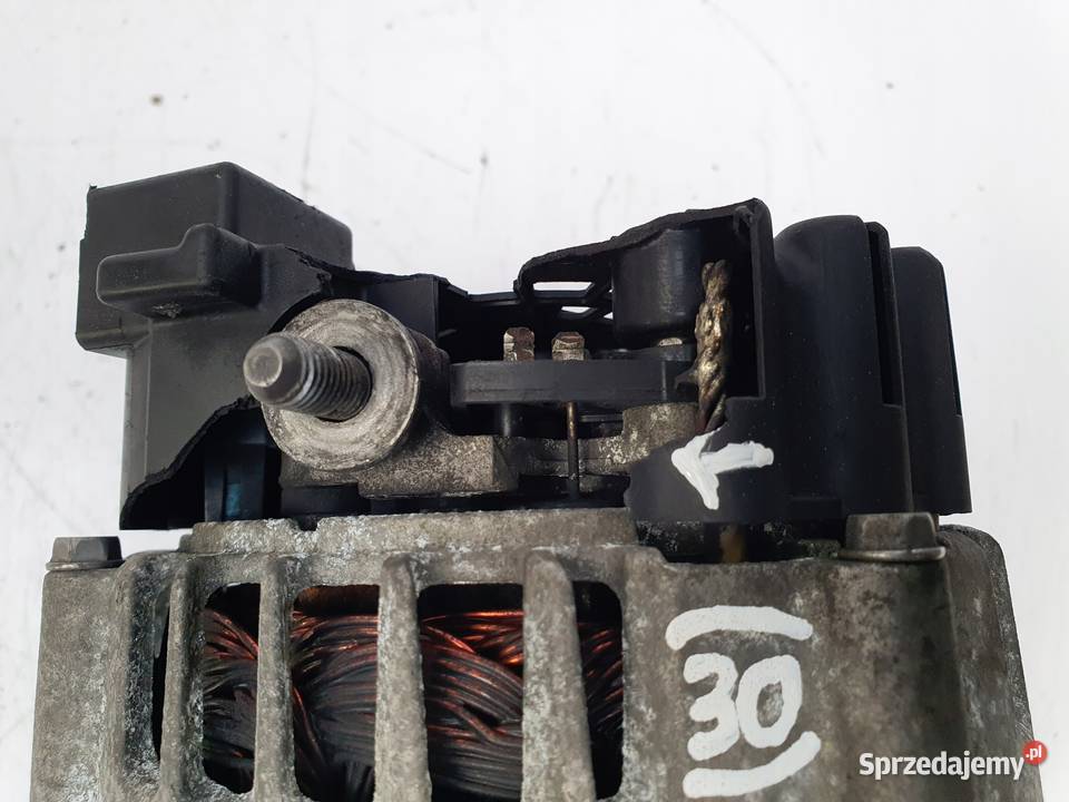 ALTERNATOR BMW E87 E90 E91 20 D valeo 7802261 Chełm