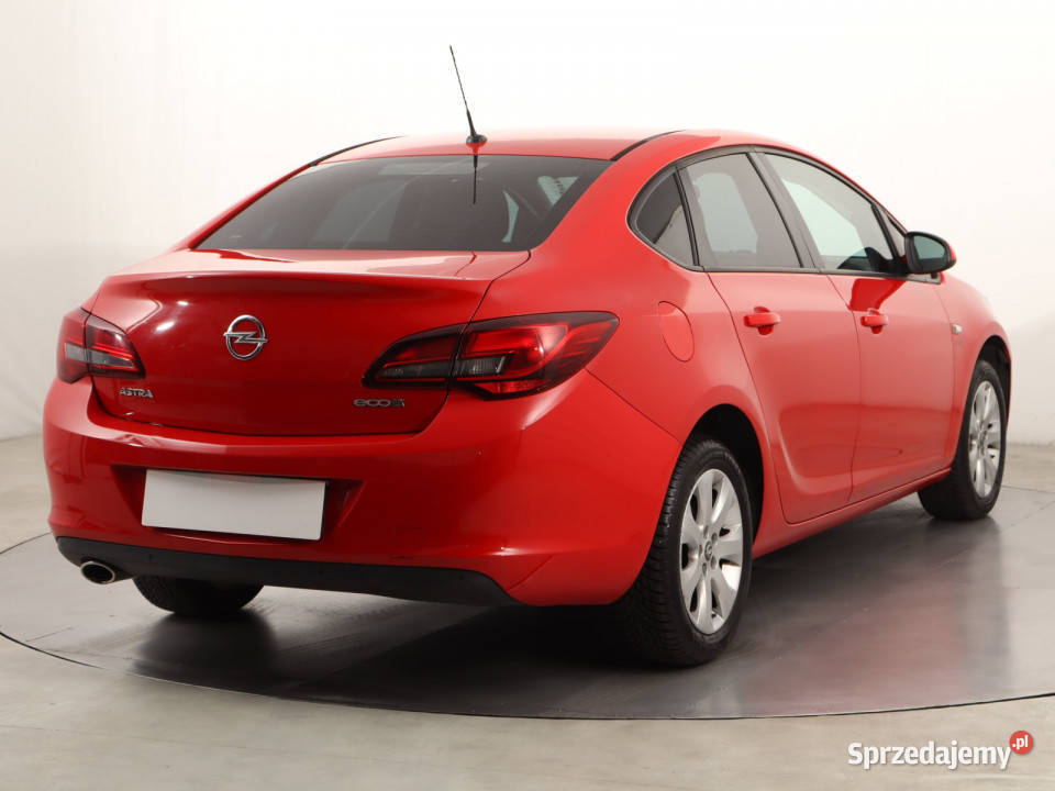 Opel Astra 14 T elektryczne szyby śląskie