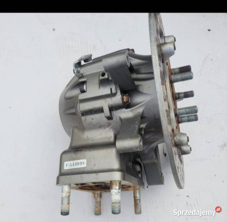 HONDA VFR 1200 F 1200F 0916 wał kardana kardan Nowy Tomyśl