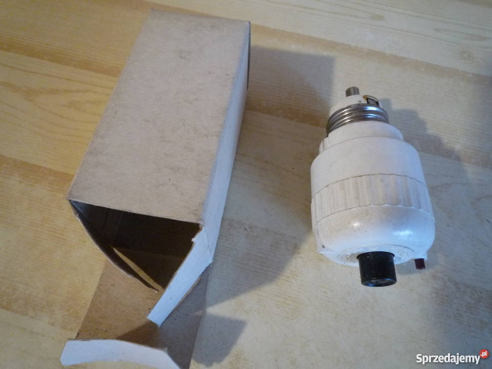 Sprzedam bezpieczniki automaty L 6 A 220 V Elektryka i akcesoria
