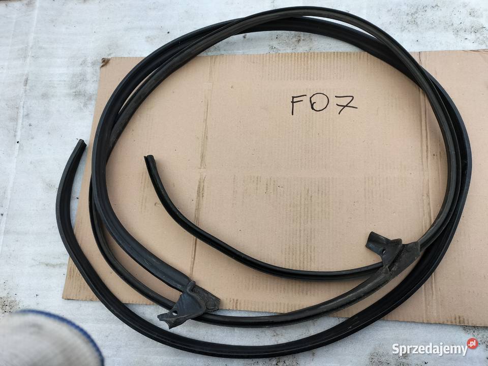 FORD MONDEO MK2 uszczelki słupków USZCZELKA Kamień-Kolonia