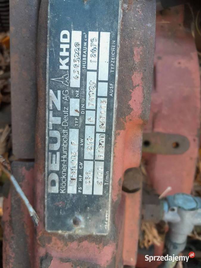 Pompa paliwa silnik deutzh v8 BF8L413F Łomża sprzedam