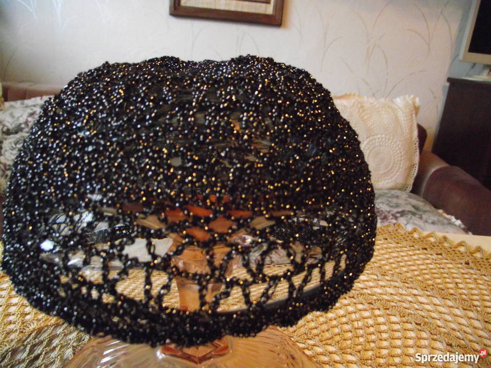 BIŻUTERYJNA KORONKOWA SREBRNO CZARNA CZAPECZKA Piła