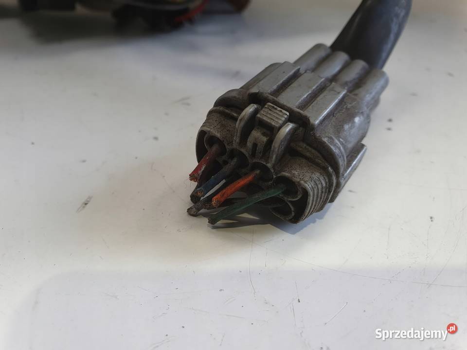 LAMPA PRAWA Nissan Pathfinder R51 Navara D40 III osobowe Rudka