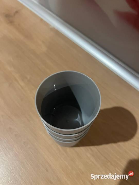 Nowe 4 Kubeczki plastikowe
