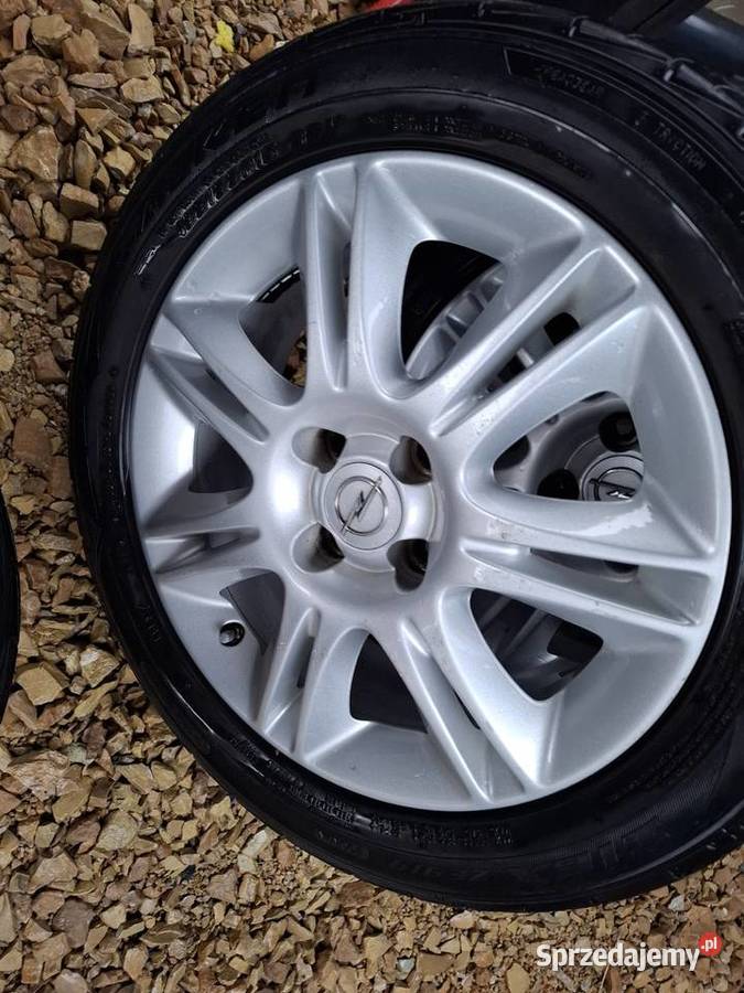 Komplet 16Alufelgi opel corsa e d z czujnikami śląskie Łaziska Górne