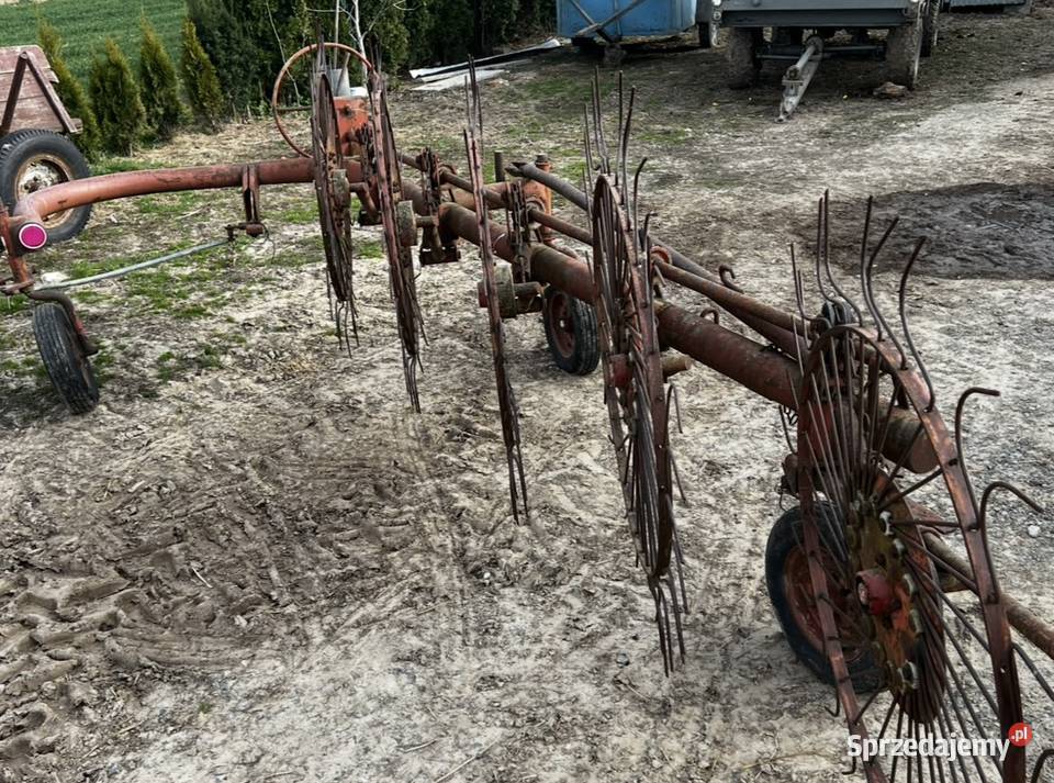 Zgrabiarka Gwiazdowa Zgrabiarki i przetrząsacze Baćkowice sprzedam