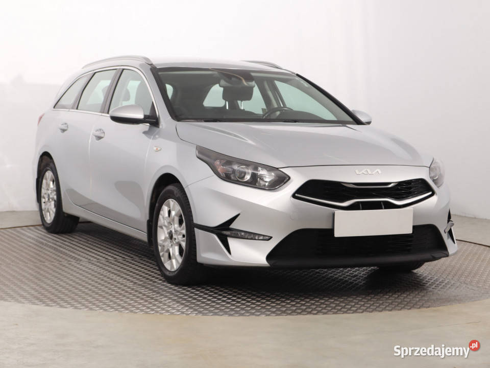 Kia Ceed 15 TGDI MHEV manualna śląskie Katowice