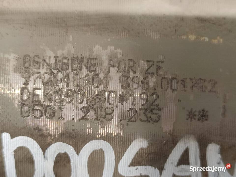 Siłownik skrętu 0501 218 235 Doosan Dx 140 W Wilkowo sprzedam
