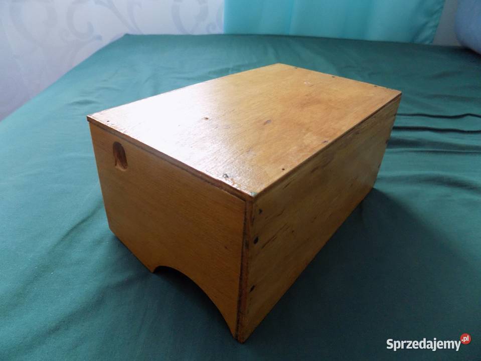 DREWNIANY STOJAK 13cm