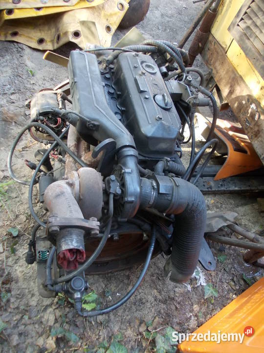 ciągnik leśny zrywkowy lkt silnik 4 cyl 150 Silnik i osprzęt Dynów