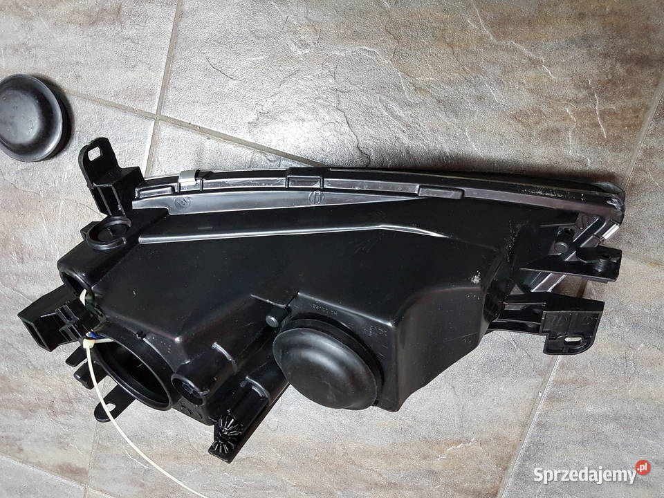 OPEL VECTRA B REFLEKTOR PRZOD LAMPA PRZOD LEWA Turek