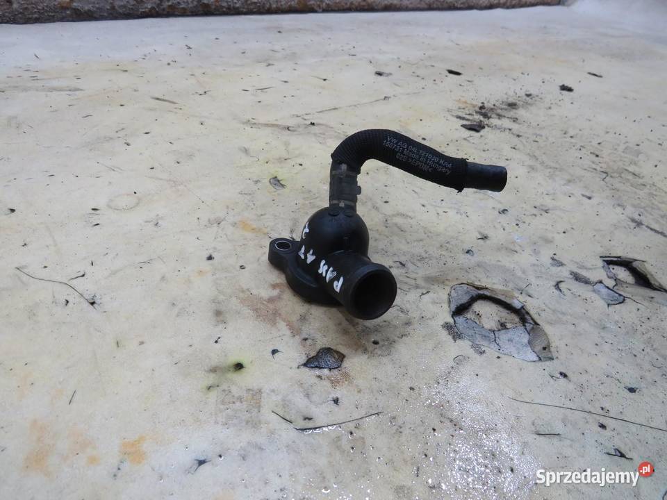 KRÓCIEC WODY PASSAT B8 20 TDI 04L121131AA sprzedam