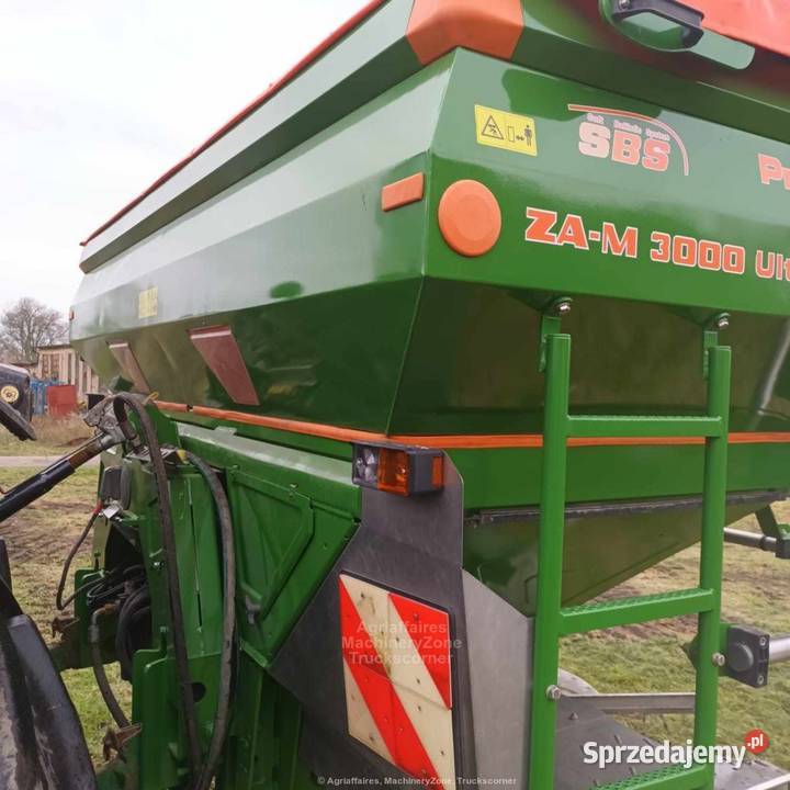 Rozsiewacz Amazone ZAM profis ultra 3000 Wyrza