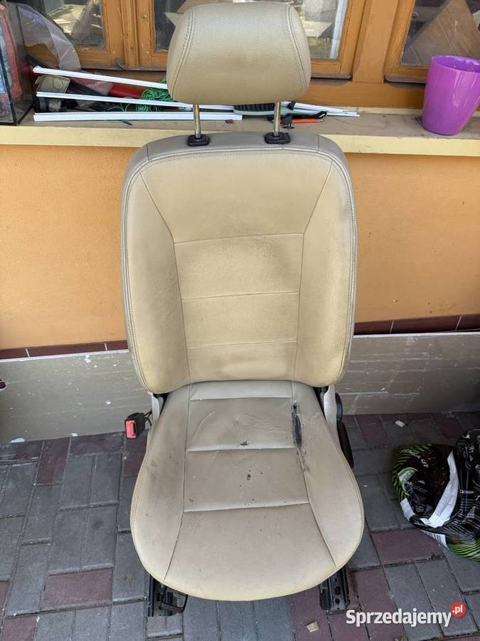 Fotele kanapa boczki Mercedes w245