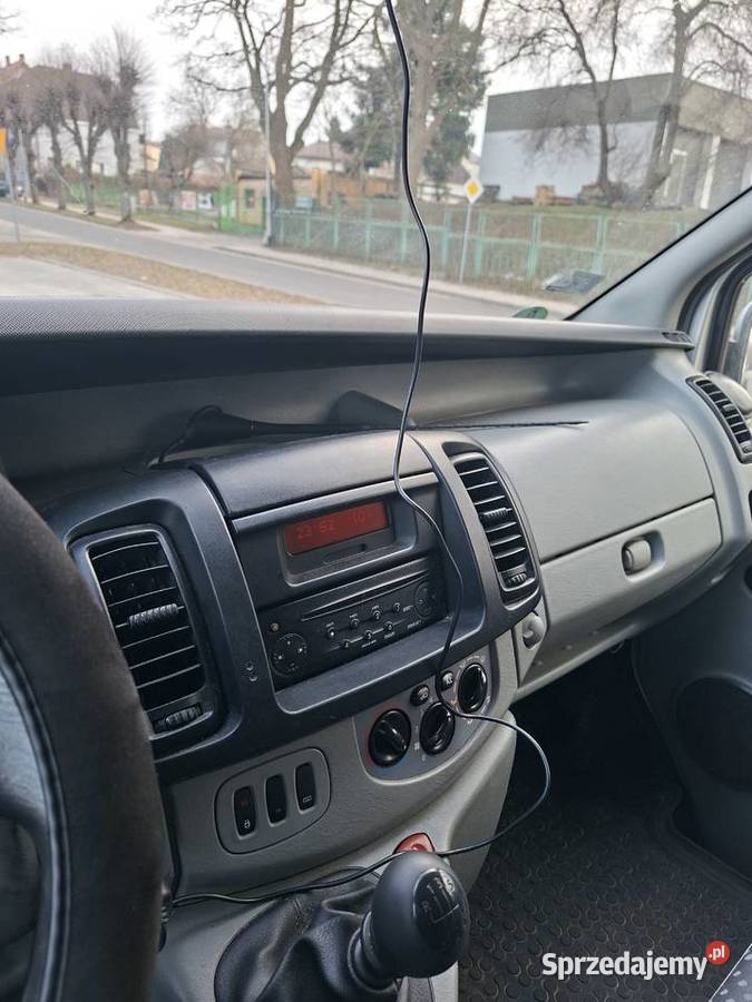 Renault trafic Rok produkcji 2009 Dziwogóra