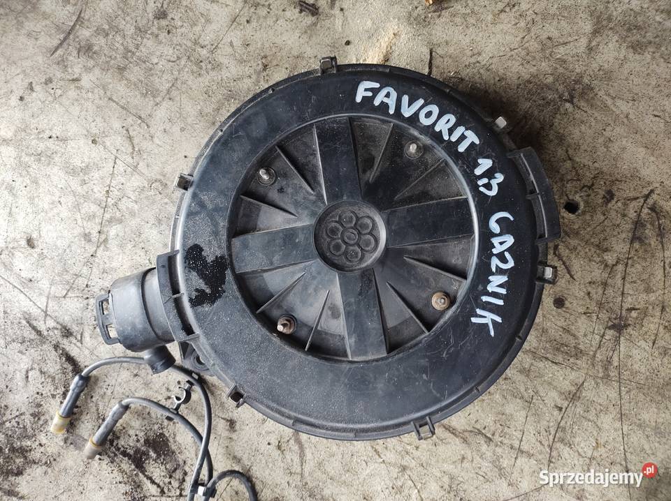 SKODA FAVORIT 13 obudowa filtra powietrza osobowe świętokrzyskie Kielce