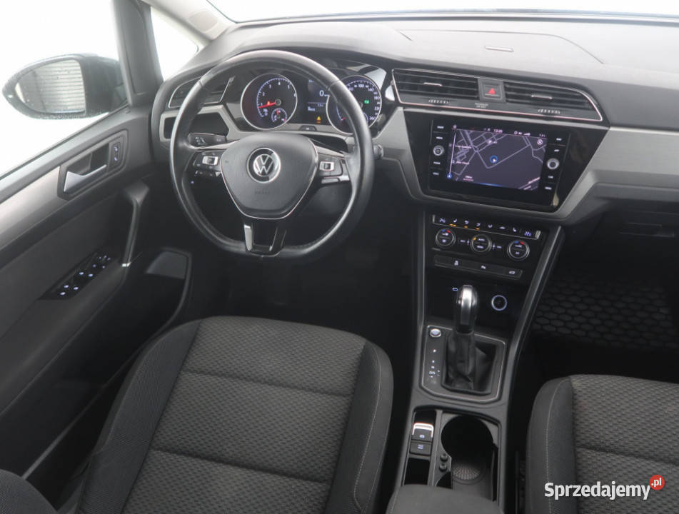 VW Touran 15 TSI szary dolnośląskie Bielany Wrocławskie