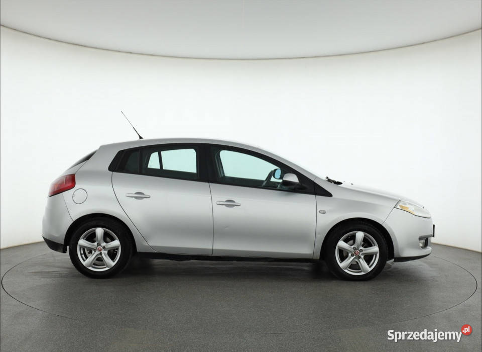 Fiat Bravo 14 16V światła przeciwmgielne