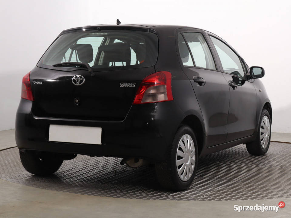 Toyota Yaris 10 VVTi wielofunkcyjna kierownica Katowice