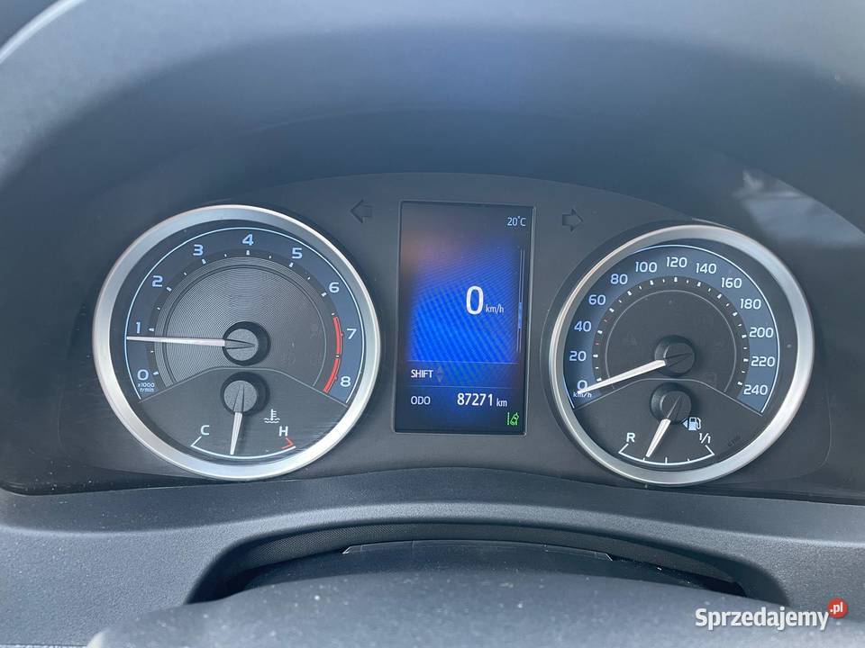 Toyota Corolla 2019r Navi Salon Polska 87 Full nieuszkodzony podlaskie Łomża sprzedam