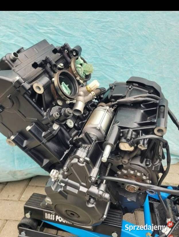 SUZUKI GSX8R GSX 8 R 2023 OEM SILNIK KOMPLETNY Nowy Tomyśl