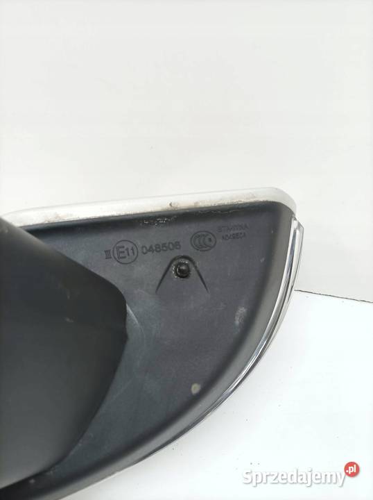 LUSTERKO PRAWE 14PIN EUROPA 72646 048506 Volvo