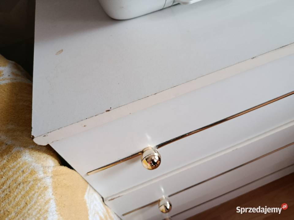 Biała komoda 3 szuflady Komody pomorskie