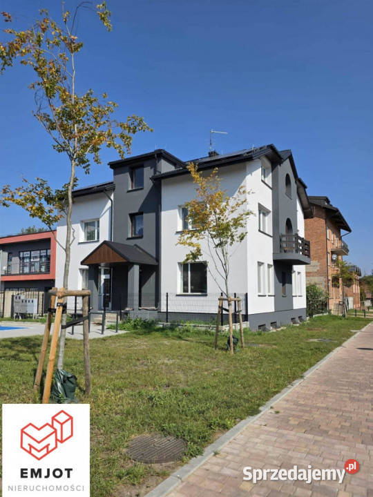 Dom wolnostojący 300m2 Zduńska Wola blacha