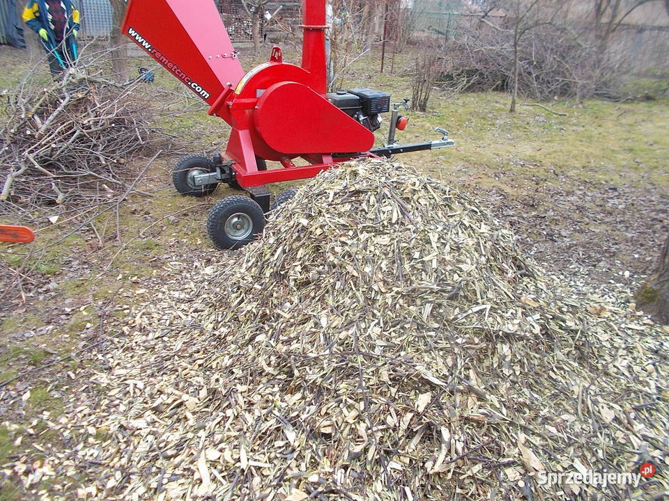 spalinowy rębak do gałęzi RTS 630 Rozdrabniacze Kunów